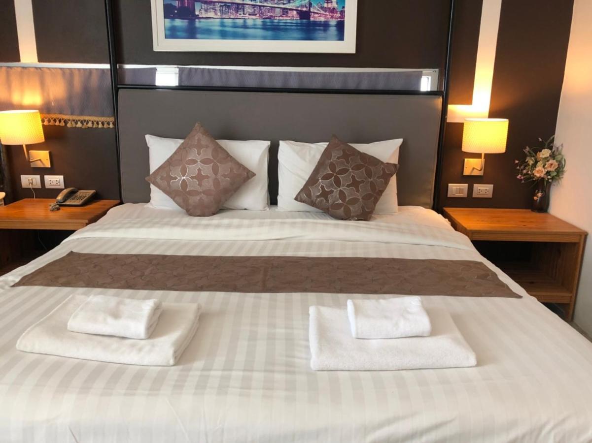 Lg Lemon Grass Hotell Na Chom Thian Eksteriør bilde