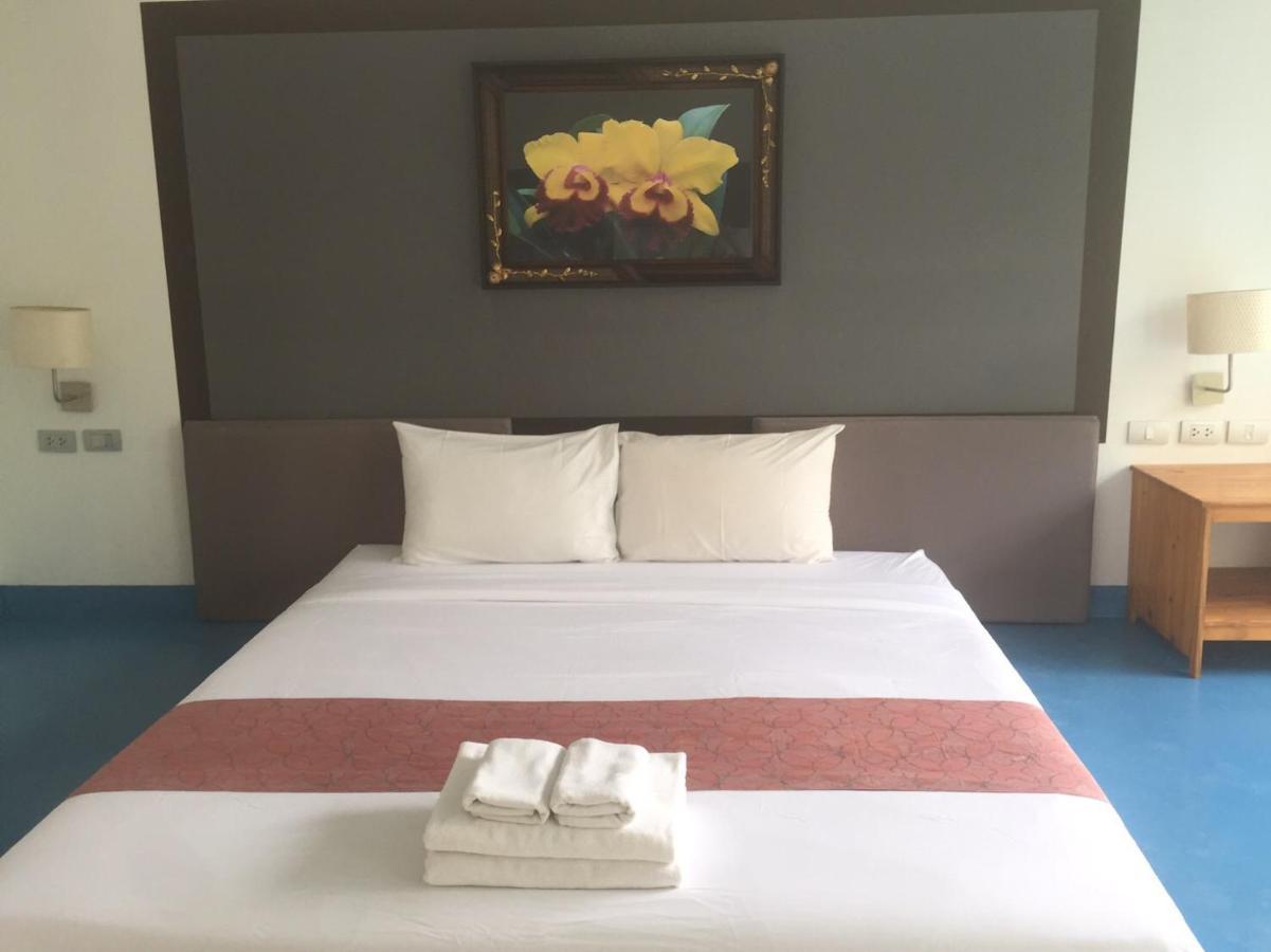Lg Lemon Grass Hotell Na Chom Thian Eksteriør bilde