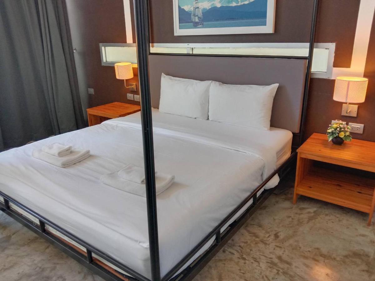 Lg Lemon Grass Hotell Na Chom Thian Eksteriør bilde