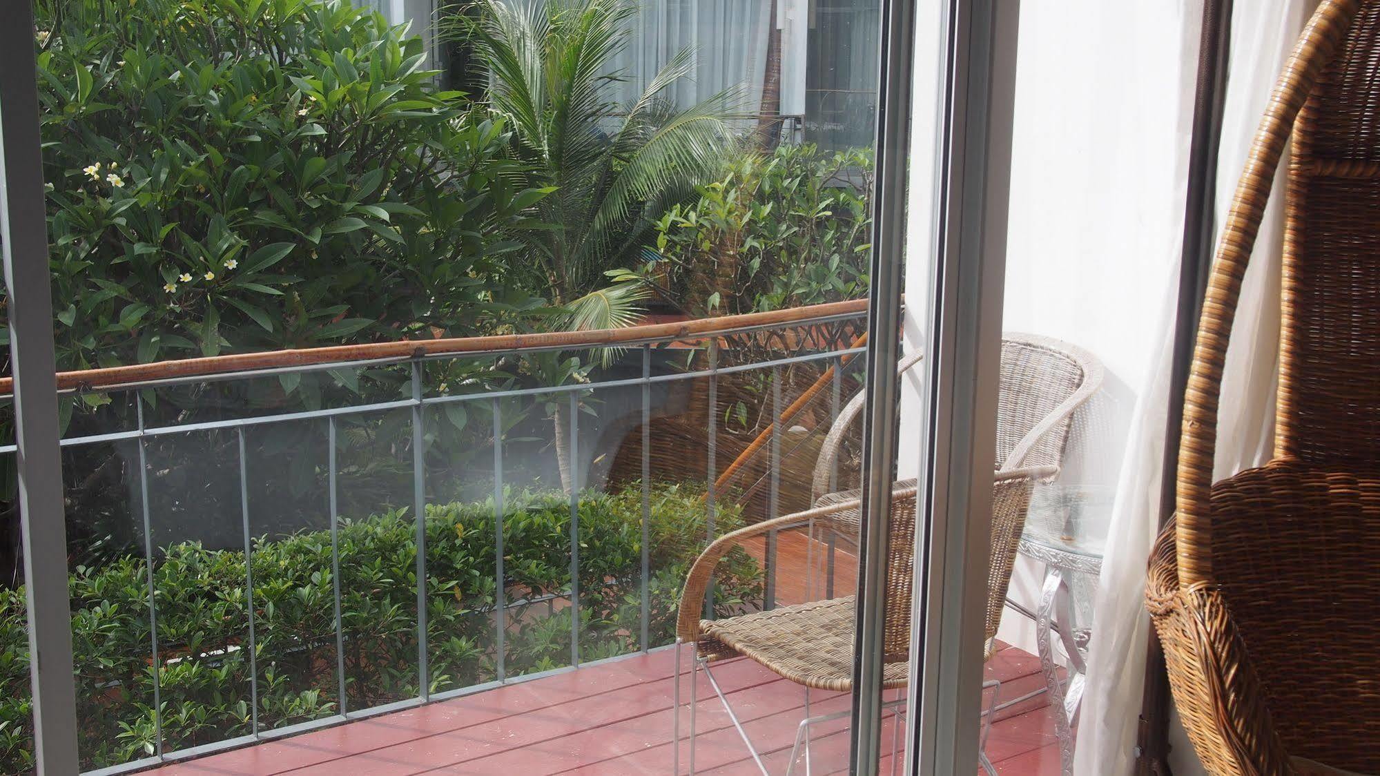 Lg Lemon Grass Hotell Na Chom Thian Eksteriør bilde