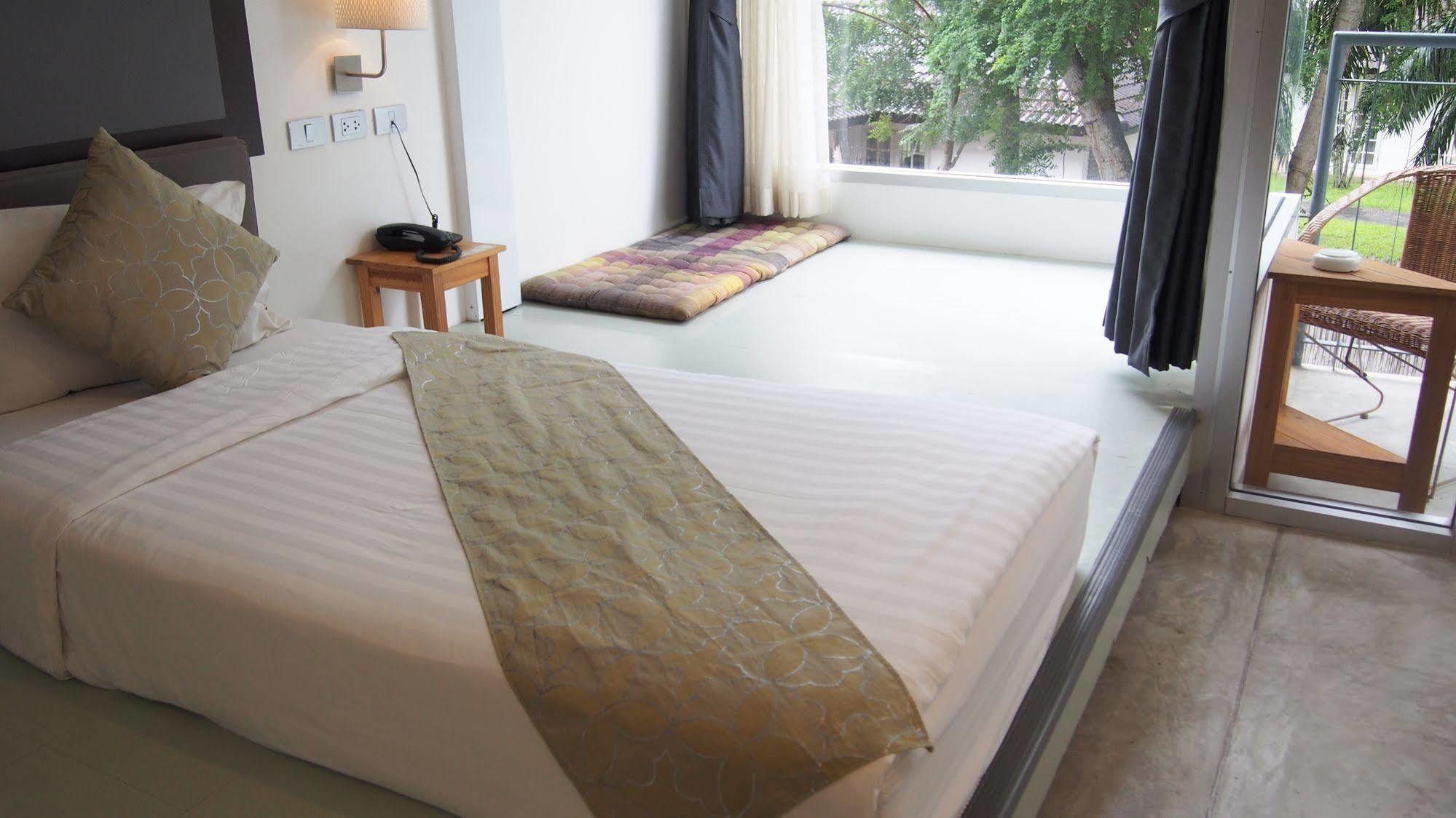 Lg Lemon Grass Hotell Na Chom Thian Eksteriør bilde